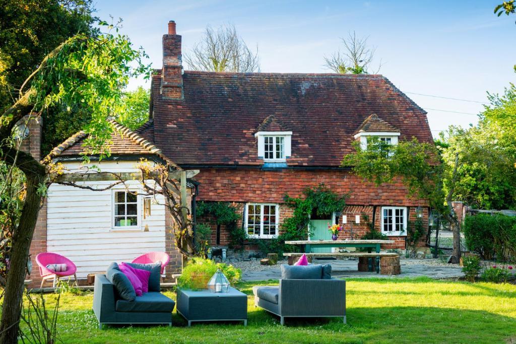 Villa Samsara Tonbridge Exterior foto